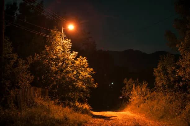 Caminhoneiro reage a sequestro, mata suspeito e foge de cativeiro